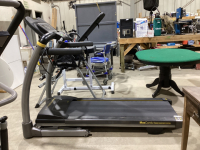 LIVE STRONG TREADMILL