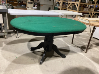PEDESTAL POKER TABLE W/FELT TOP