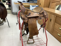 15" WESTERN SADDLE - "WESTERN RAWHIDE" MADE IN CANADA,,,HAS NUMBERS #1250 AND #80
