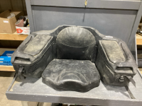 QUAD BOX W/SEAT