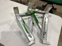 LADDER JACKS