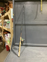"UGLY STIK" FISHING ROD W/ SHAKESPEAR REEL