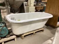 CAST BATH TUB W/ FAUCET/DRAIN/ LEGS