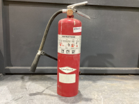 FIRE EXTINGUISHER -CHARGED