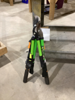 (4) PRUNERS - HEDGE SHEARS, TELESCOPING, SMALL HAND LOPERS
