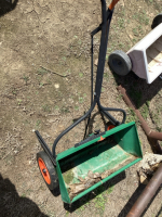 Drop spreader