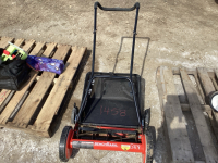 Benchmark reel mower, manual