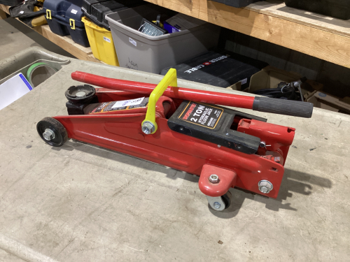 SHOP MASTER 2 TON FLOOR JACK