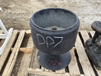 Raised washing machine drum fire pit on round base