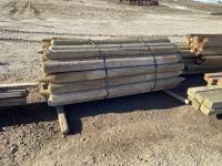 Pallet fence posts, 5-6&rdquo;&rsquo; 7-8&rsquo; lengths, smaller brace posts