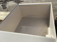 Tub & surround, 1 piece,60&rsquo;x85&rdquo;x32&rdquo;