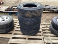 Set 4 Michelin tires