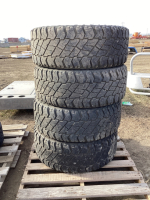 (4) COOPER DISCOVER S/T TIRES - 35X 12.50 R20 LT