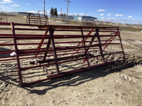 12' PRAIRIE GATE W/ CHAIN AND HINGES