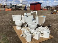 PALLET W/ (5) TOILETS W/ TANKS AND (4) SANITOPS