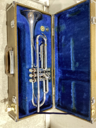 YAMAHA TRUMPET IN CASE