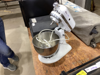 KITCHENAID STAND MIXER