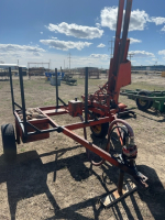 Linden hydraulic post pounder