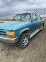 1995 DODGE DAKOTA SPORT 4X4