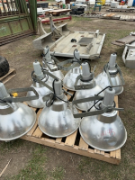 8 sodium shop lights