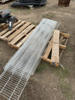 Wire shelving