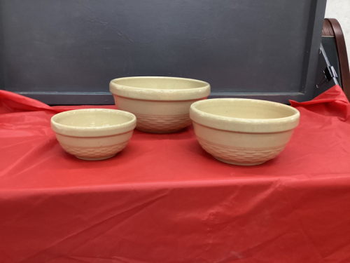 MEDALTA REDCLIFF 3-PIECE POTTERY BOWL SET W/ WAFFLE WEAVE PATTERN