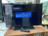 SAMSUNG 32" FLAT SCREEN TV W/ REMOTE ON STAND
