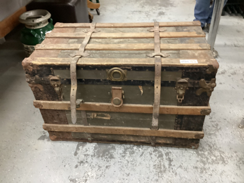 ANTIQUE CHEST - METAL W / WOOD SLATS AND REMOVEABLE TRAY