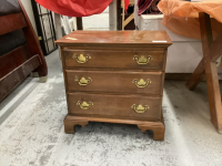 ETHAN ALLEN SIDE TABLE - 3 DRAWERS, VINTAGE PULLS