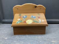WALL MOUNT MAIL BOX