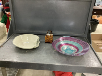 POTTERY BOWL, GLASS "PURSE" ORNAMENT & MULTI-COLOR GLASS BOWL