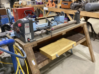 WOOD LATHE WITH TURNING TOOLS