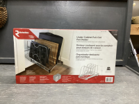 RICHELIEU UNDER-CABINET PULL-OUT PANDIVIDER