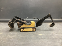 VINTAGE TONKA BACKHOE