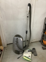 KENMORE CANISTER VACUUM W/ EXTRA BAGS