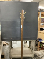 WOOD COAT RACK
