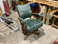 OFFICE CHAIR