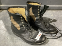 BOOTS - LACE UP COWBOY BOOTS