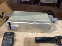 SONY COMPACT DISC CHANGER - FOR VEHICLE