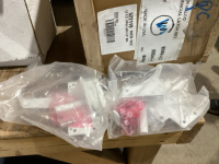 BOX LG HD 2 WAY LATCHES