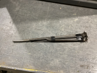 3 MACK ROLLING HEAD PRY BARS, 1 UNITOOL