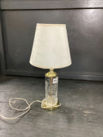 SMALL TABLE LAMP W/ PINWHEEL CRYSTAL BASE