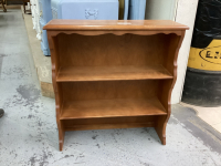 SMALL SHELF - MADE IN CANADA