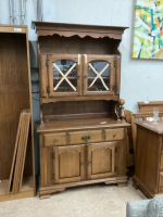BUFFET AND HUTCH - 2-PIECES