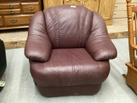 OCCASIONAL ARM CHAIR