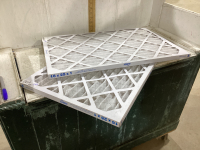 2 FURNACE FILTERS - AEROSTAR