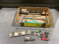 BOX W/HACKSAW + BLADES, MIRRORS, LEVEL, QUICK DISCONNECTS