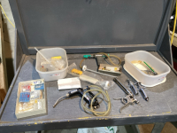 HYPODERMIC NEEDLES , SYRINGES, DRENCHING GUNS