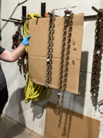 (2) CHAINS - EACH HAVE 1 HOOK