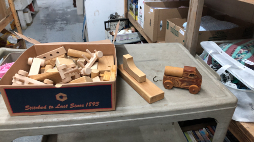 WOOD TOYS